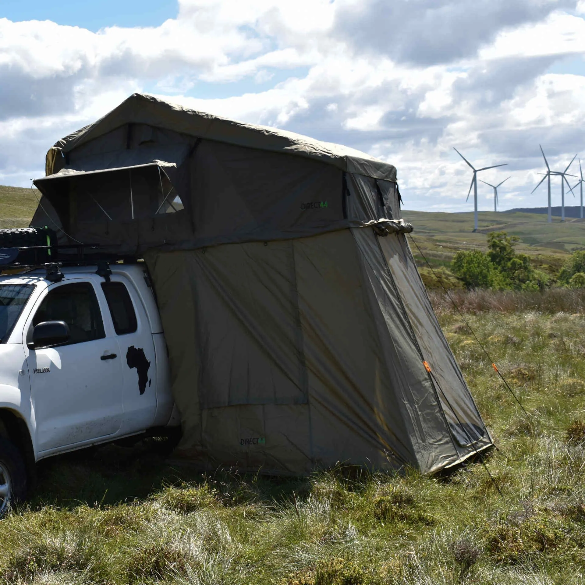 Forest Green Expedition Foldout 3 Person Roof Top Camping Tent